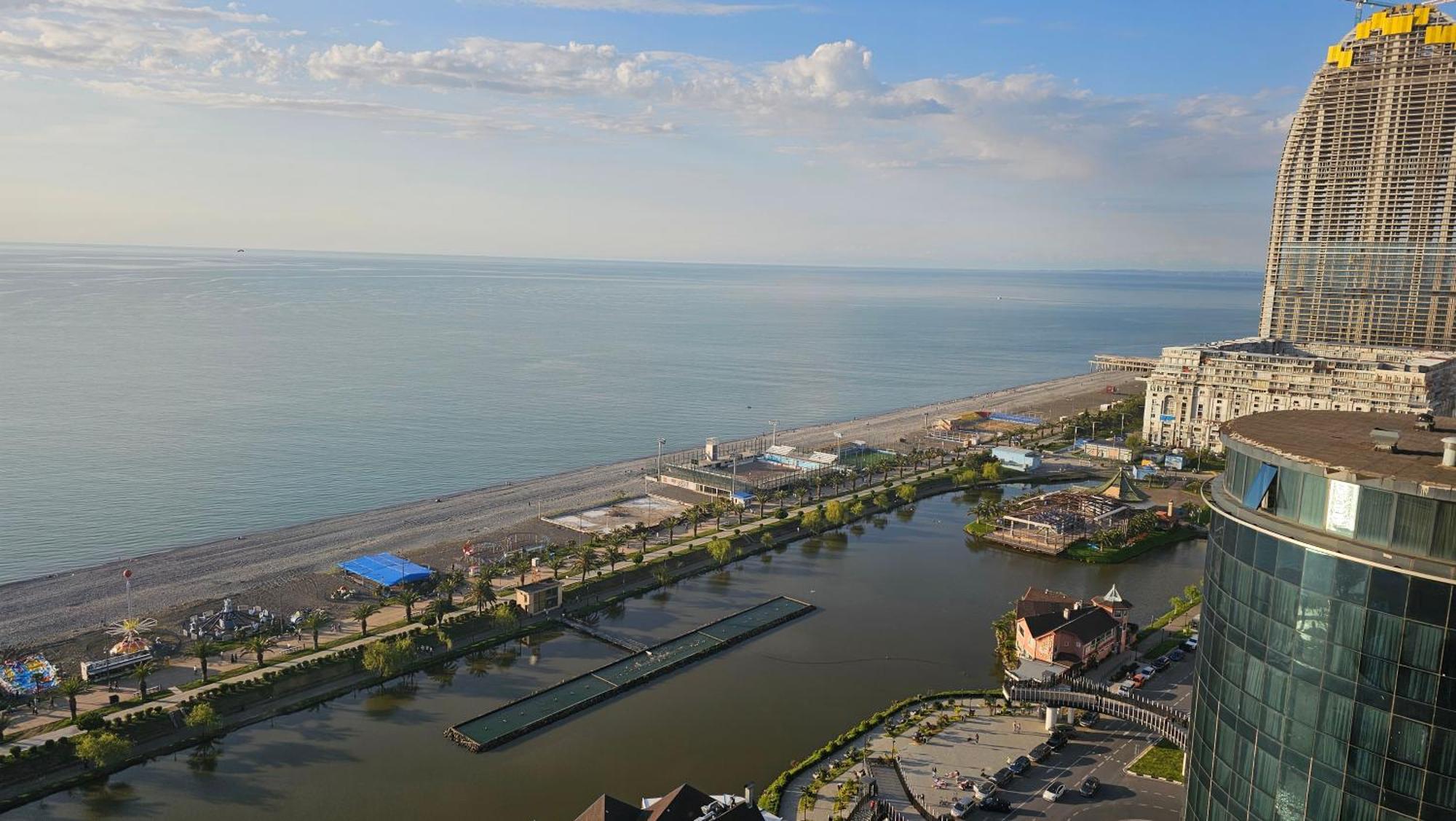 Orbi City Best Apartments Batumi Ngoại thất bức ảnh